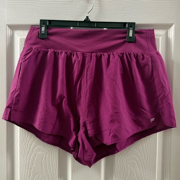 🆕 Fabletics Sun Chaser Shorts 3” Berry With Built In Biker Shorts XL - Picture 2 of 12